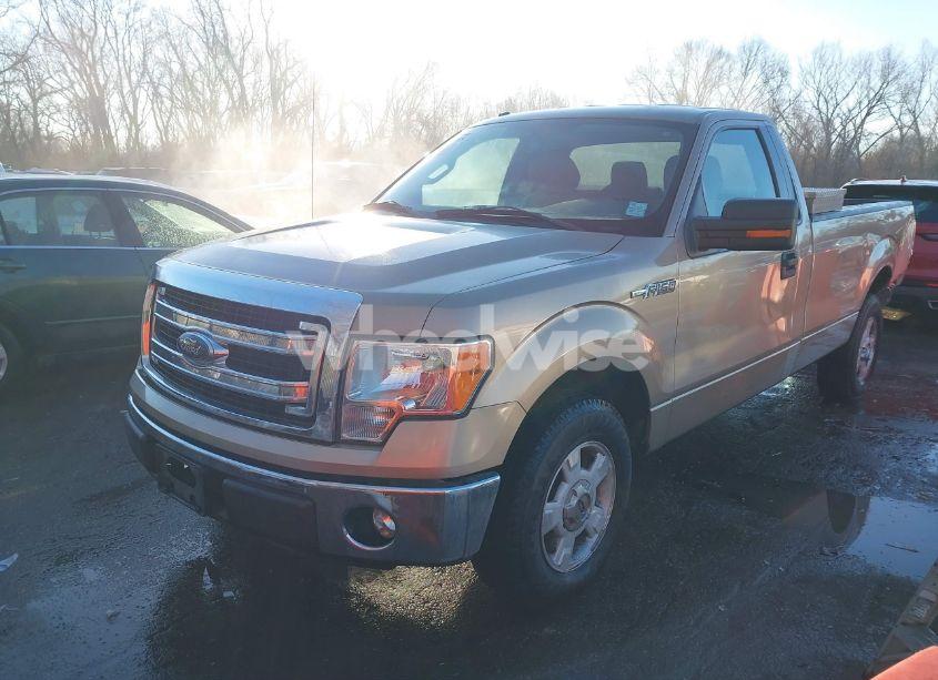 Photo 2 of 2013 Ford F-150 XLT (VIN 1FTMF1CM8DKF79009)