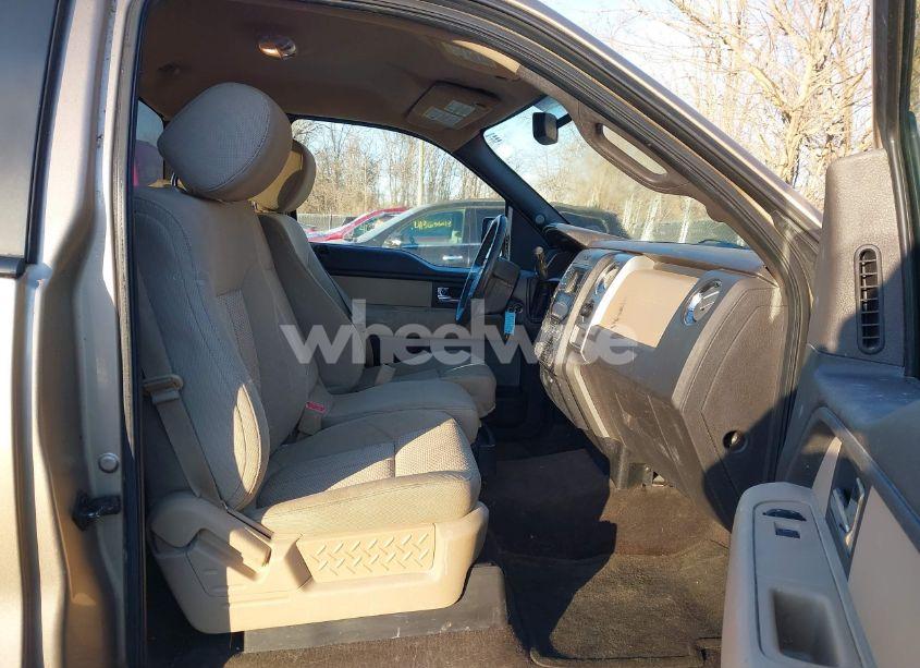 Photo 5 of 2013 Ford F-150 XLT (VIN 1FTMF1CM8DKF79009)