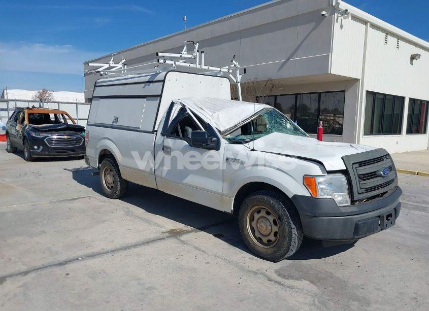 2014 Ford F-150 XL (VIN 1FTMF1CM8EKE34294) main photo