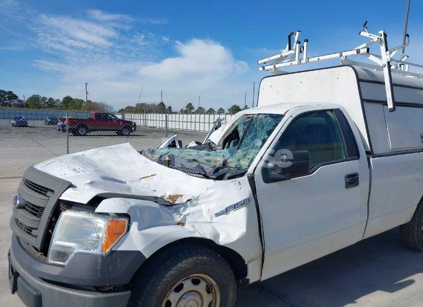 Photo 6 of 2014 Ford F-150 XL (VIN 1FTMF1CM8EKE34294)