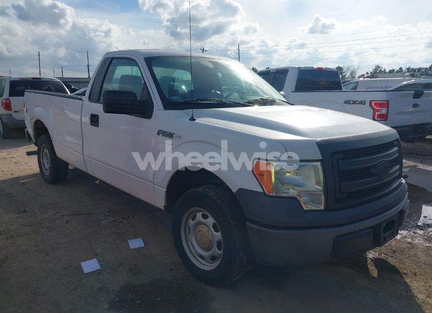 2014 Ford F-150 XL (VIN 1FTMF1CM8EKF18728) main photo