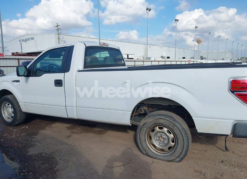 Photo 14 of 2014 Ford F-150 XL (VIN 1FTMF1CM8EKF18728)