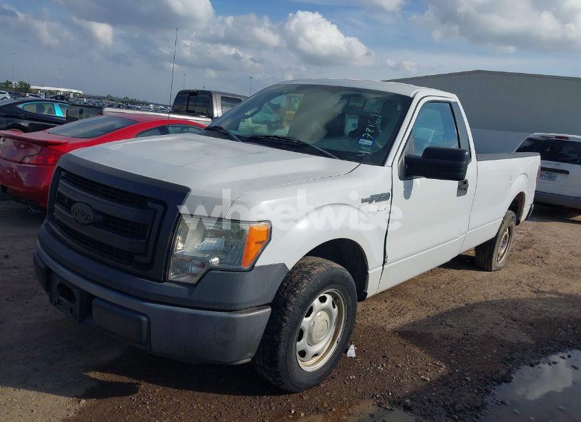 Photo 2 of 2014 Ford F-150 XL (VIN 1FTMF1CM8EKF18728)