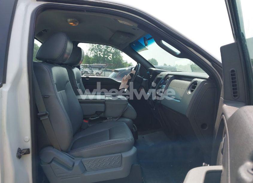 Photo 5 of 2013 Ford F-150 XL (VIN 1FTMF1CM9DKD55134)