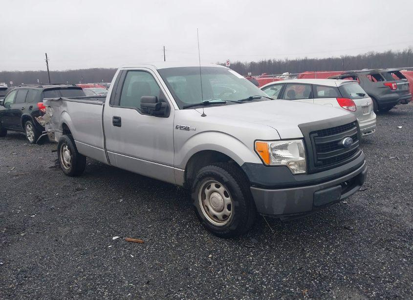 2013 Ford F-150 XL (VIN 1FTMF1CMXDKF51454) main photo