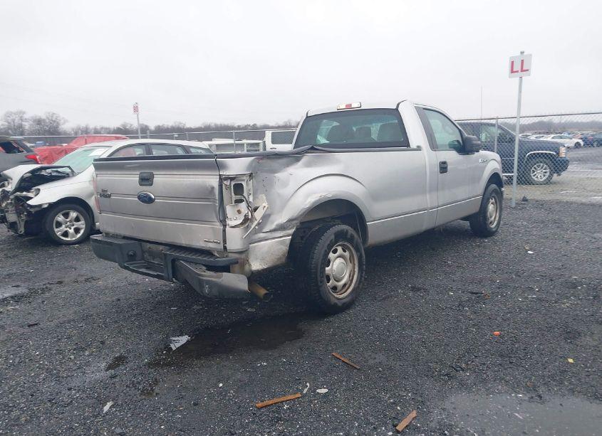 Photo 4 of 2013 Ford F-150 XL (VIN 1FTMF1CMXDKF51454)