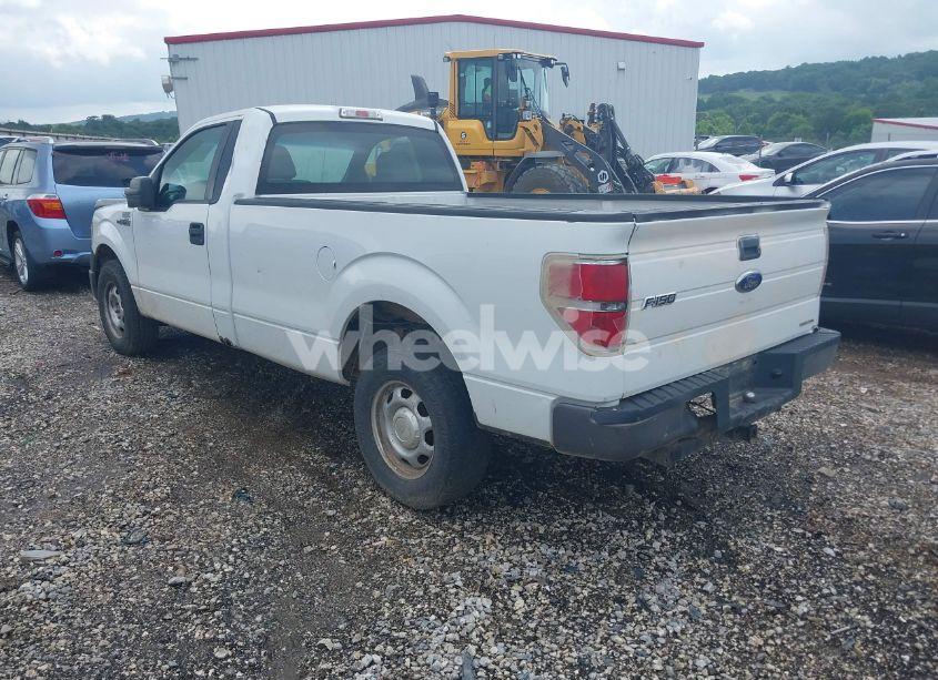 Photo 3 of 2013 Ford F-150 XL (VIN 1FTMF1CMXDKG28081)