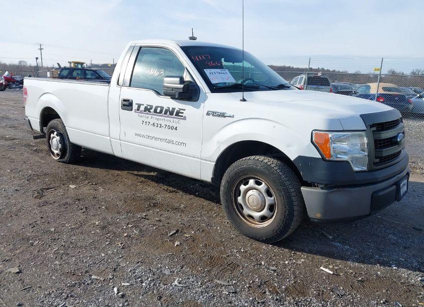 2014 Ford F-150 XL (VIN 1FTMF1CMXEKD41504) main photo