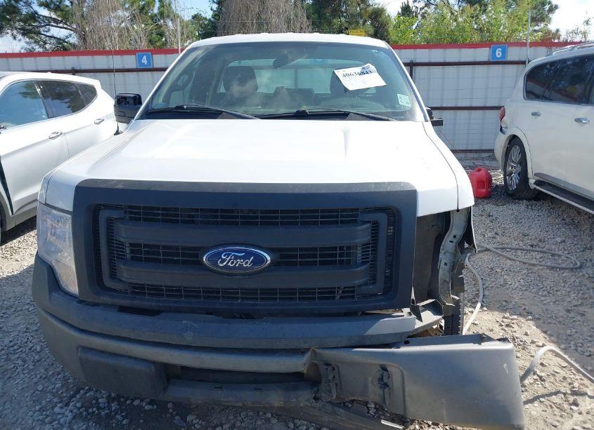 Photo 13 of 2014 Ford F-150 XL (VIN 1FTMF1CMXEKD72302)