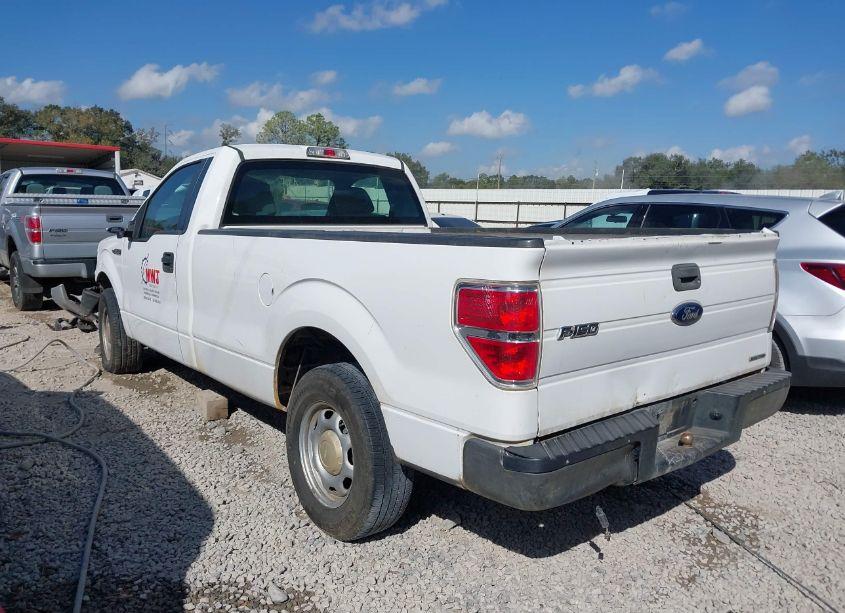 Photo 3 of 2014 Ford F-150 XL (VIN 1FTMF1CMXEKD72302)