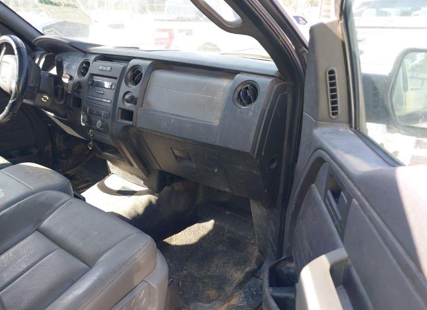 Photo 5 of 2014 Ford F-150 XL (VIN 1FTMF1CMXEKD72302)