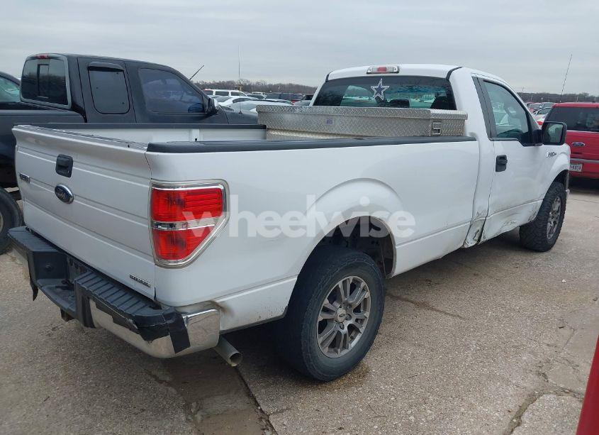Photo 4 of 2014 Ford F-150 XL (VIN 1FTMF1CMXEKE52148)