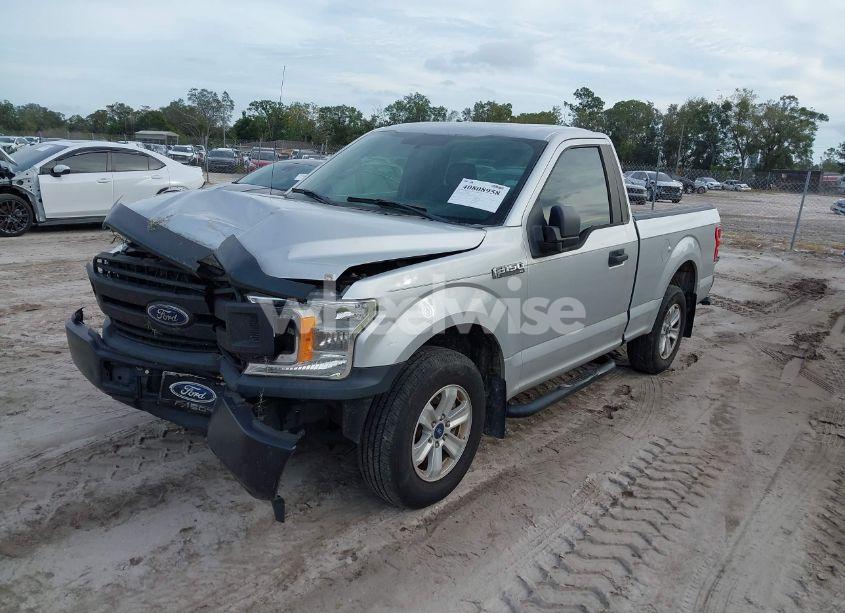 Photo 2 of 2018 Ford F-150 XL (VIN 1FTMF1CP3JKC67914)