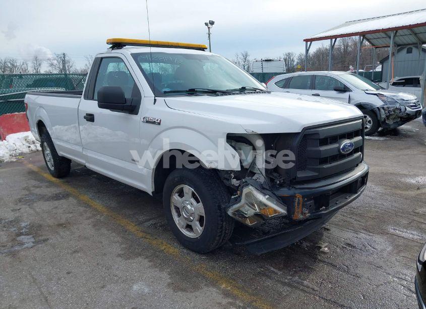 2015 Ford F-150 XL (VIN 1FTMF1CP6FKD45075) main photo