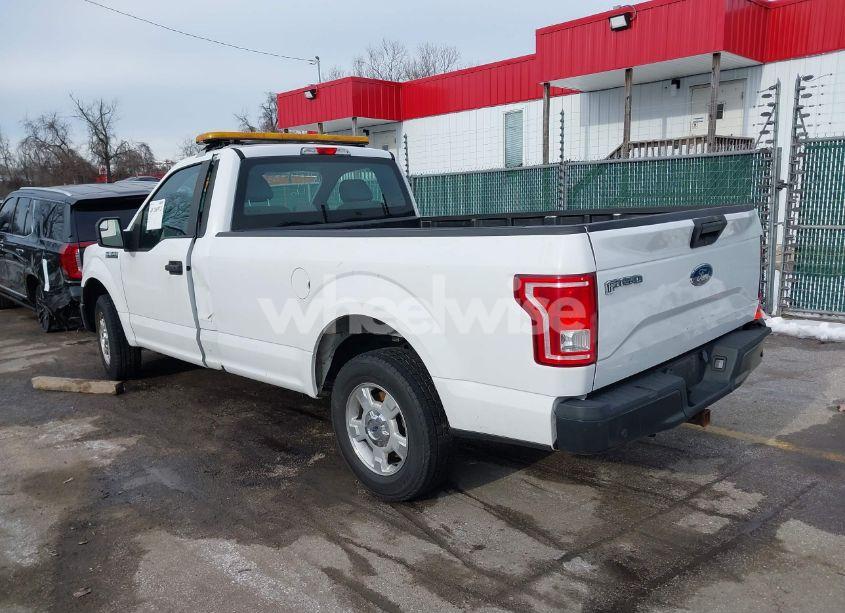 Photo 3 of 2015 Ford F-150 XL (VIN 1FTMF1CP6FKD45075)