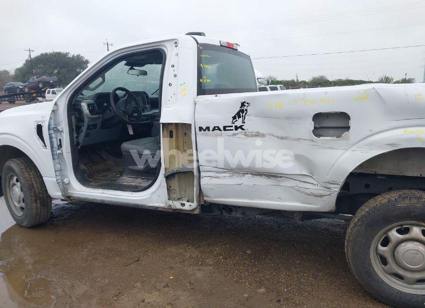 Photo 15 of 2023 Ford F-150 XL (VIN 1FTMF1CP7PKD46382)