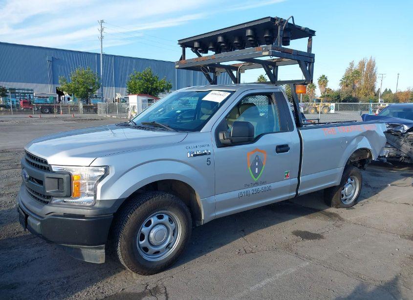 Photo 2 of 2019 Ford F-150 XL (VIN 1FTMF1CP9KKE22807)