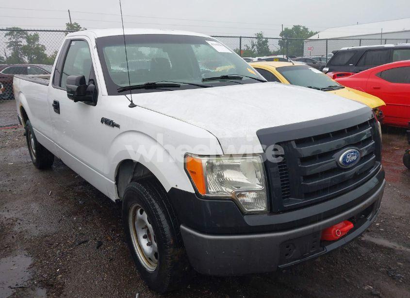 2010 Ford F-150 STX/XL/XLT (VIN 1FTMF1CW1AKE05912) main photo