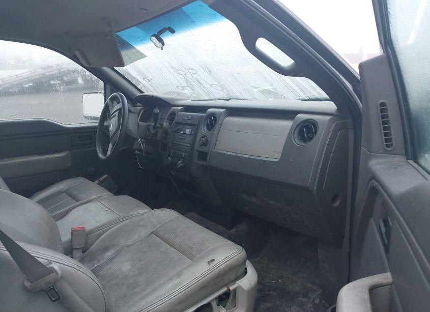 Photo 5 of 2010 Ford F-150 STX/XL/XLT (VIN 1FTMF1CW2AKB69593)