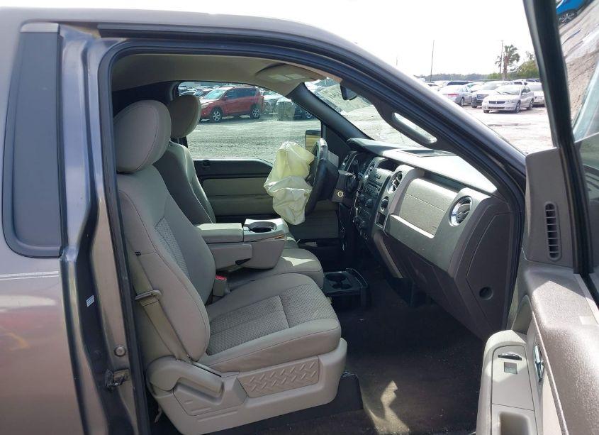 Photo 5 of 2010 Ford F-150 STX/XL/XLT (VIN 1FTMF1CW3AKA82365)