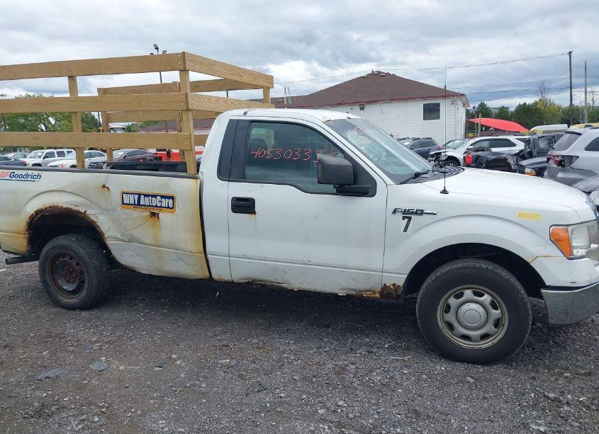 Photo 13 of 2010 Ford F-150 STX/XL/XLT (VIN 1FTMF1CW3AKC26321)