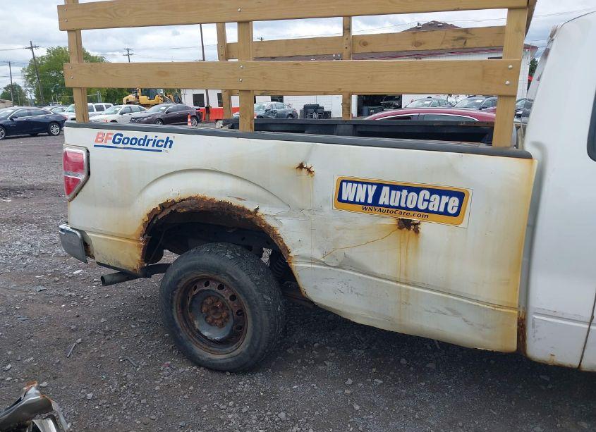 Photo 6 of 2010 Ford F-150 STX/XL/XLT (VIN 1FTMF1CW3AKC26321)