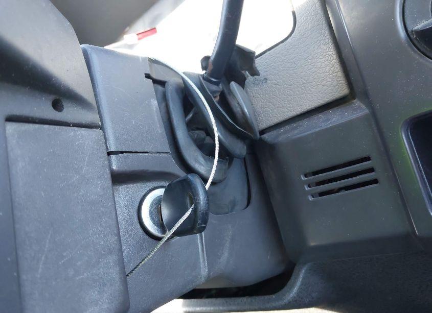 Photo 11 of 2010 Ford F-150 STX/XL/XLT (VIN 1FTMF1CW3AKE63908)
