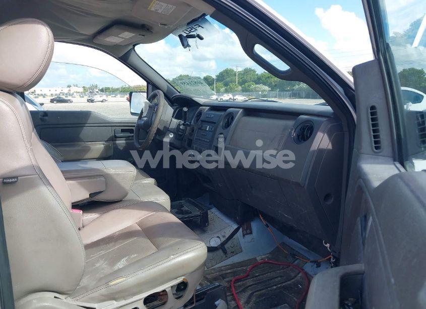 Photo 5 of 2010 Ford F-150 STX/XL/XLT (VIN 1FTMF1CW5AKB68440)