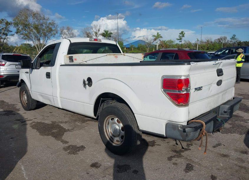 Photo 3 of 2010 Ford F-150 STX/XL/XLT (VIN 1FTMF1CW5AKE80175)