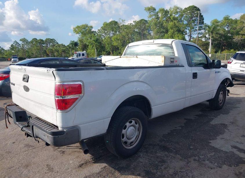 Photo 4 of 2010 Ford F-150 STX/XL/XLT (VIN 1FTMF1CW5AKE80175)