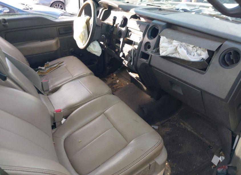 Photo 5 of 2010 Ford F-150 STX/XL/XLT (VIN 1FTMF1CW5AKE80175)