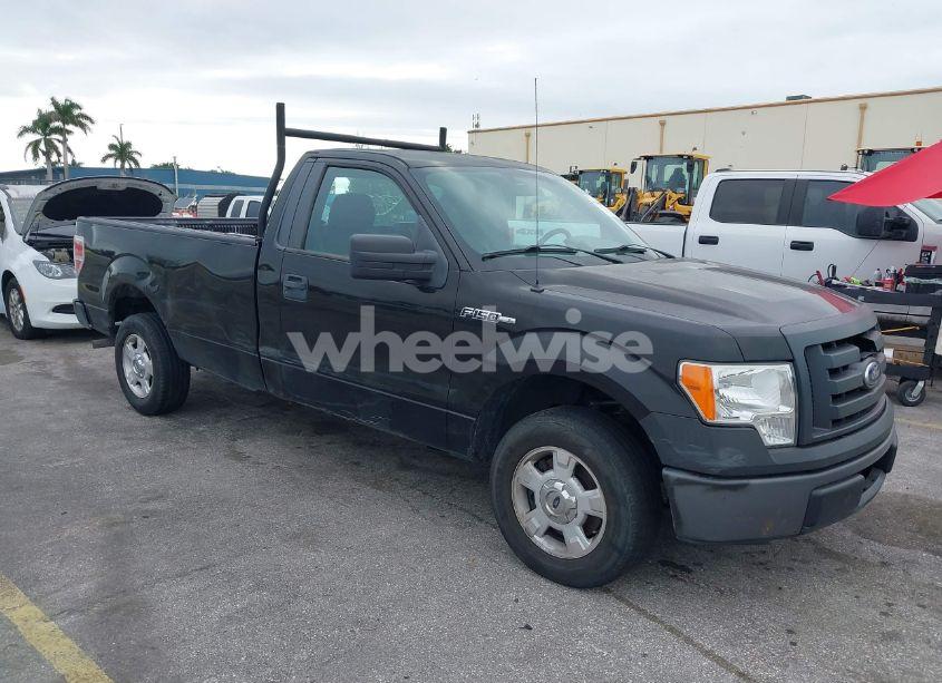 2010 Ford F-150 STX/XL/XLT (VIN 1FTMF1CW7AKE02500) main photo
