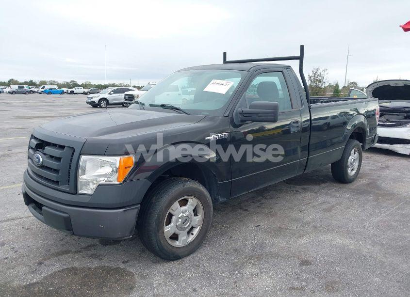 Photo 2 of 2010 Ford F-150 STX/XL/XLT (VIN 1FTMF1CW7AKE02500)