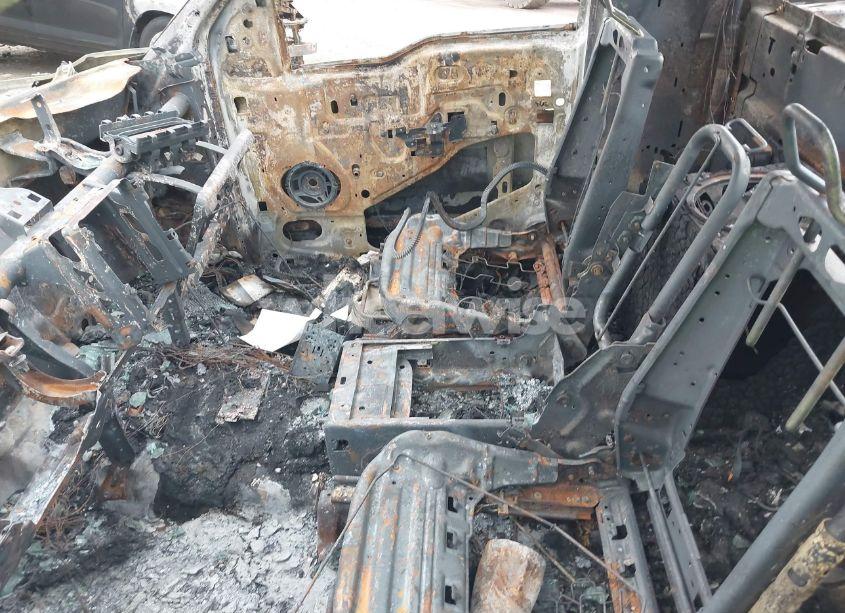 Photo 6 of 2010 Ford F-150 STX/XL/XLT (VIN 1FTMF1CW7AKE14680)