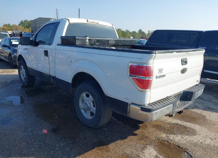 Photo 3 of 2010 Ford F-150 STX/XL/XLT (VIN 1FTMF1CW9AKA82869)