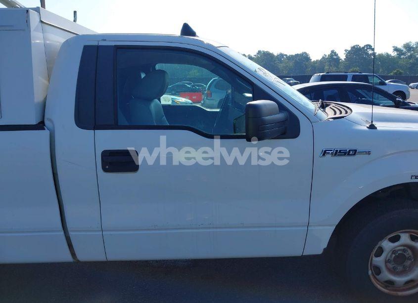 Photo 12 of 2010 Ford F-150 STX/XL/XLT (VIN 1FTMF1CWXAKA46673)