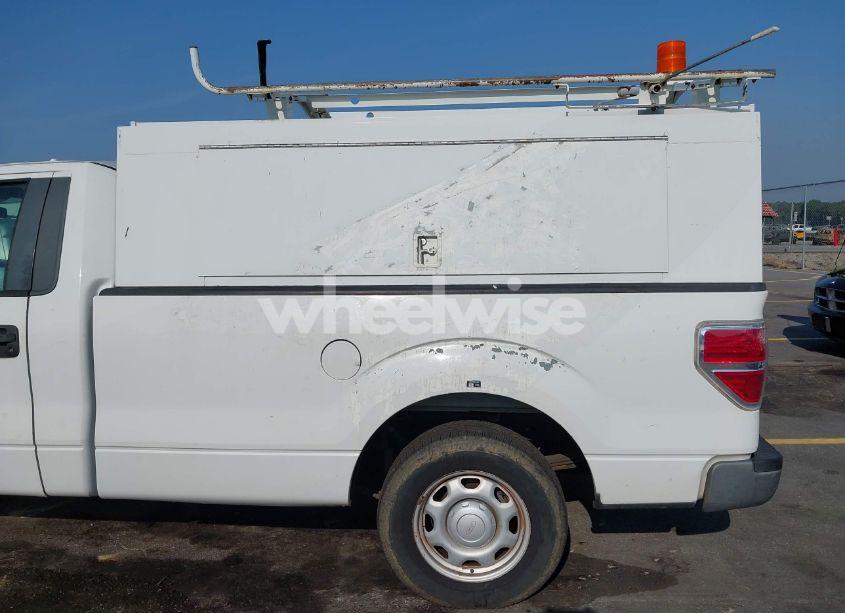 Photo 14 of 2010 Ford F-150 STX/XL/XLT (VIN 1FTMF1CWXAKA46673)