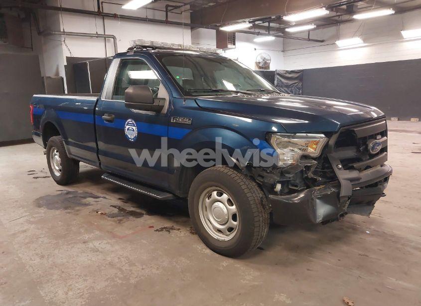 2017 Ford F-150 XL (VIN 1FTMF1E83HKD76762) main photo