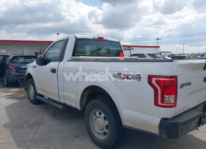Photo 14 of 2015 Ford F-150 XL (VIN 1FTMF1E84FKD12758)