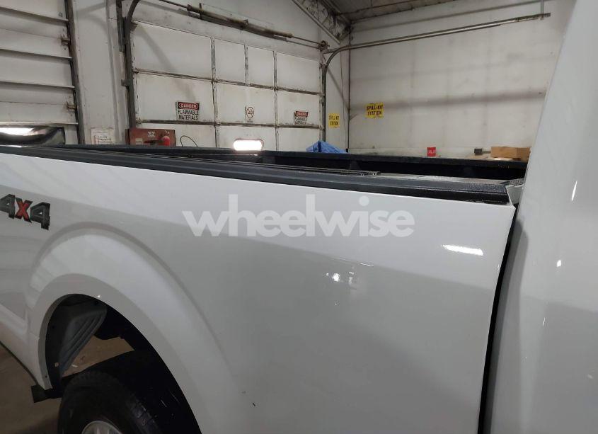 Photo 8 of 2018 Ford F-150 XL (VIN 1FTMF1EB4JFA54769)