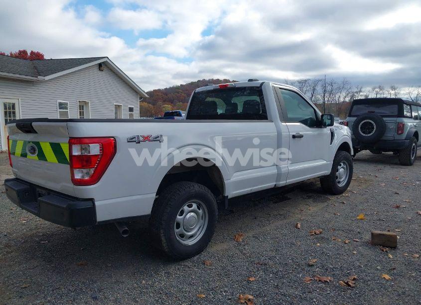 Photo 4 of 2023 Ford F-150 XL (VIN 1FTMF1EB8PKE09099)