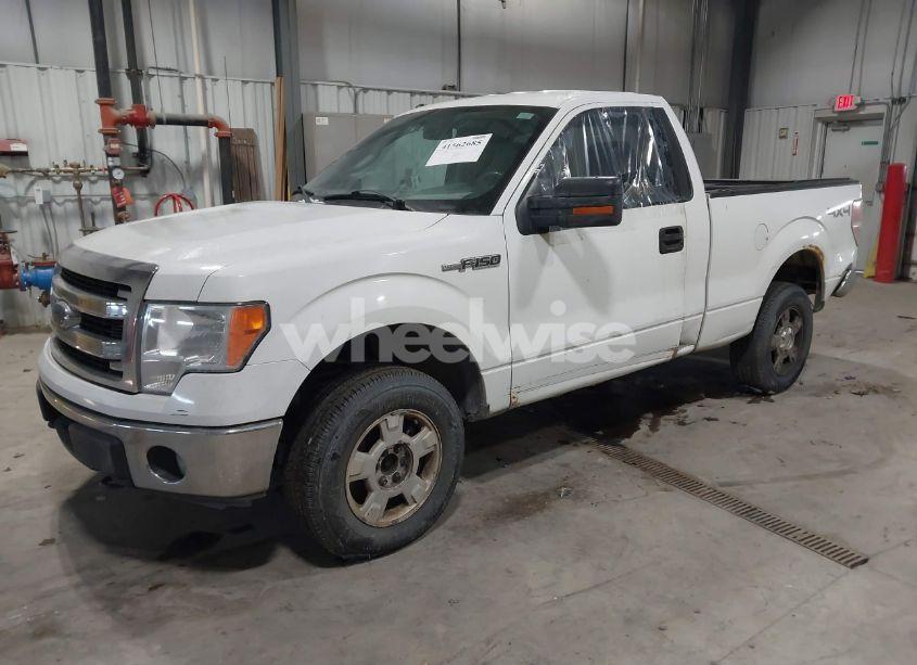Photo 2 of 2013 Ford F-150 XLT (VIN 1FTMF1EF0DKE09645)