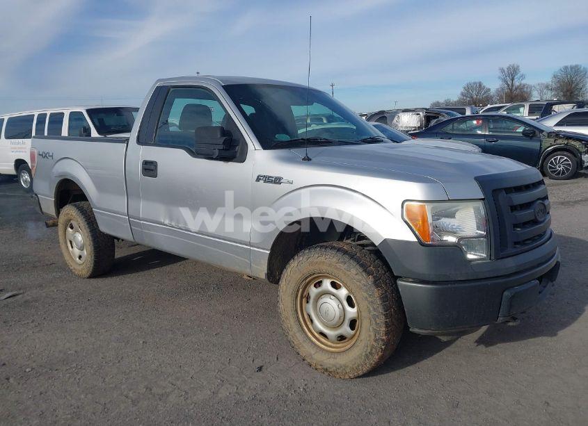 2011 Ford F-150 XL (VIN 1FTMF1EF2BFC59916) main photo