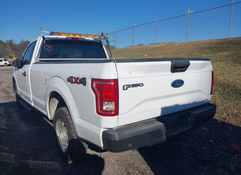 Photo 3 of 2016 Ford F-150 XL (VIN 1FTMF1EF4GKD60292)