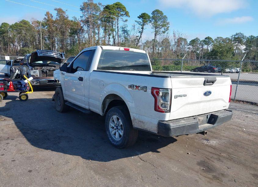 Photo 3 of 2016 Ford F-150 XL (VIN 1FTMF1EF5GFA96833)