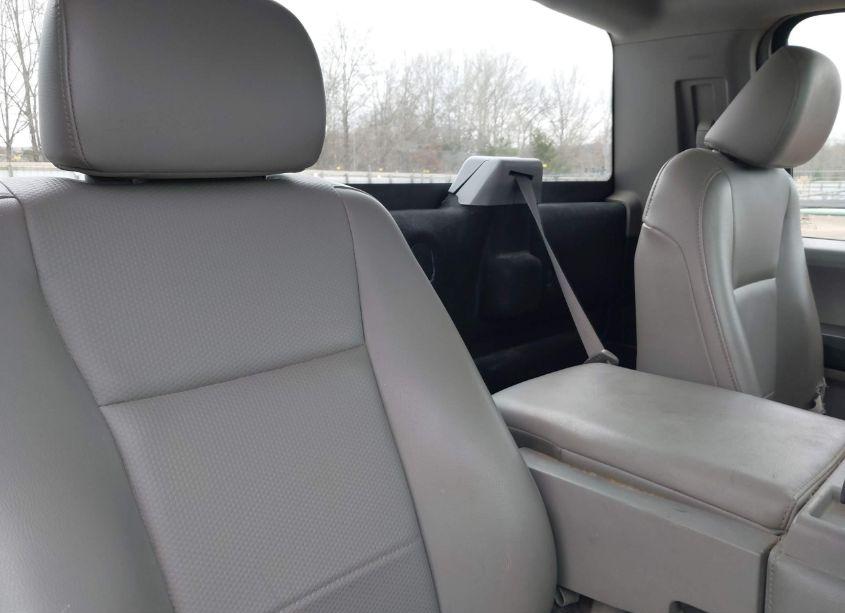 Photo 8 of 2016 Ford F-150 XL (VIN 1FTMF1EF6GKD19467)