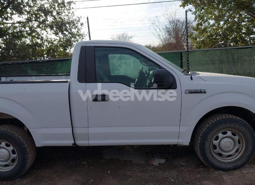 Photo 13 of 2016 Ford F-150 XL (VIN 1FTMF1EF6GKD59371)