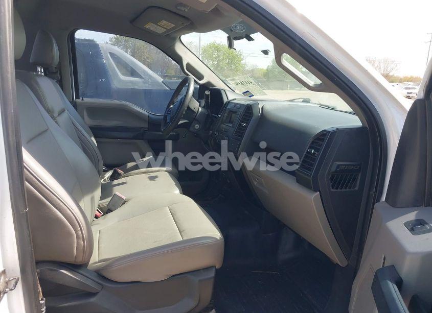 Photo 5 of 2017 Ford F-150 XL (VIN 1FTMF1EF9HKC48136)