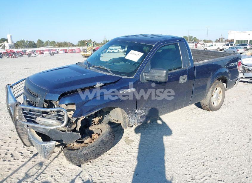 Photo 2 of 2014 Ford F-150 XL (VIN 1FTMF1EFXEKE61365)