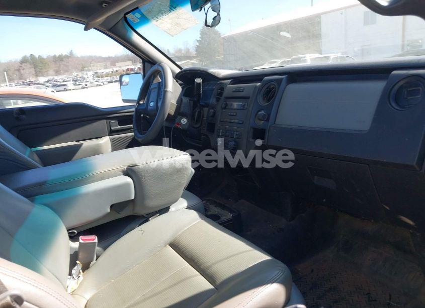 Photo 5 of 2014 Ford F-150 XL (VIN 1FTMF1EM0EFC61201)